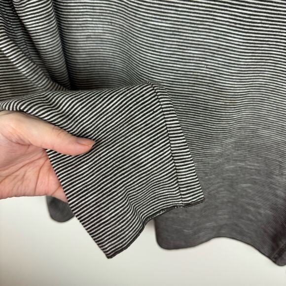 Lafayette 148 Striped Turtleneck Sweater in Black and White Sz M | Comfy Neutral - Picture 5 of 12